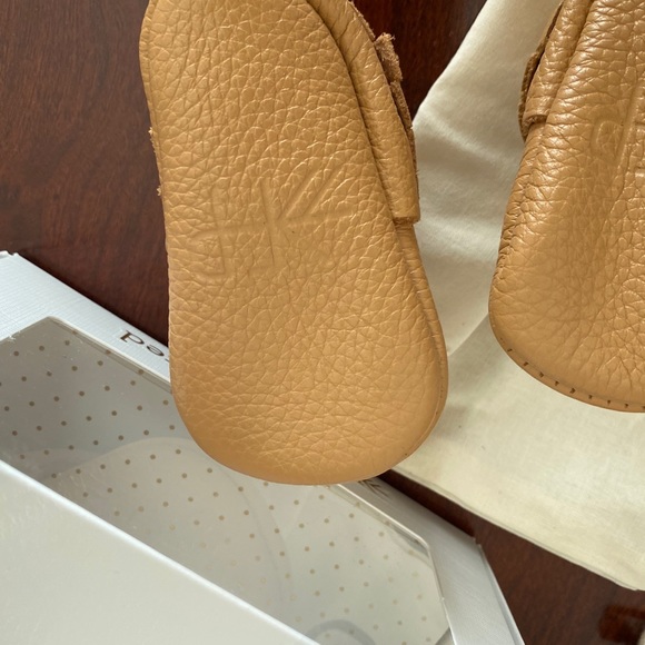 Freshly picked butterscotch moccasins - Picture 6 of 6